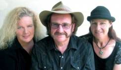 peter coad & the coad sisters ...pic  3 compressed.jpg